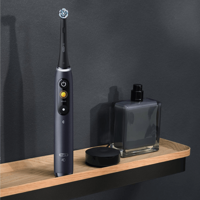 ORAL-B iO Series 8N Black Onyx