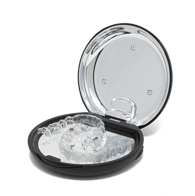 INVISALIGN Boîtier UV Désinfectant